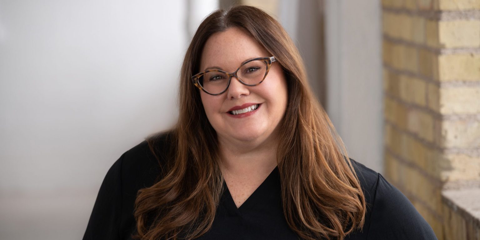 Amy Archand Headshot